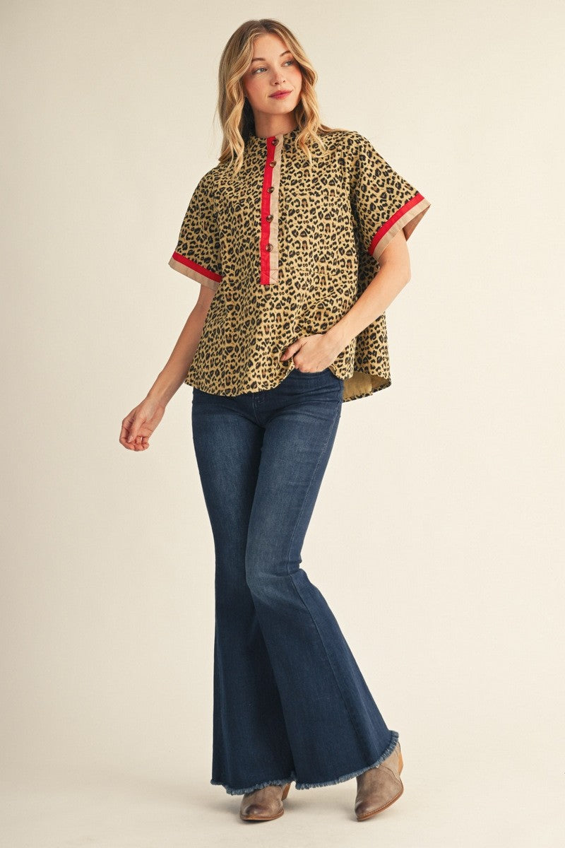 The Camren Contrast Accent Mock Neck Leopard Top - Taupe