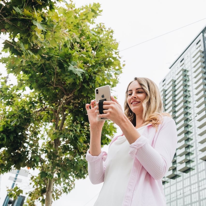 LoveHandle PRO Phone Grip - Happy Daisy