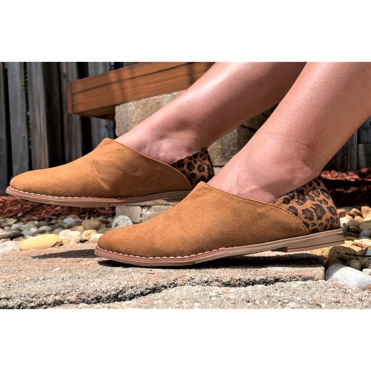FINAL SALE - The Jodie Pointed Flats