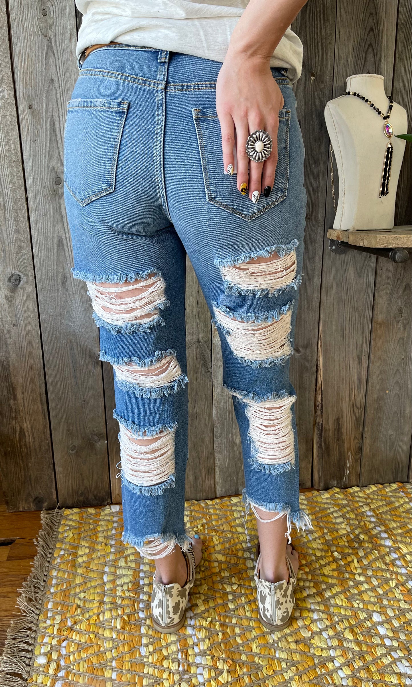 Cello Mandee Jean - High-Rise Distressed Cropped Straight